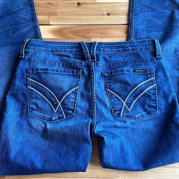 William Rast Dark Wash Straight Leg Jeans size 28 - Picture 7 of 7